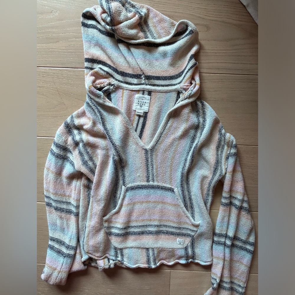 Billabong Cream and Black Shrug Sweater